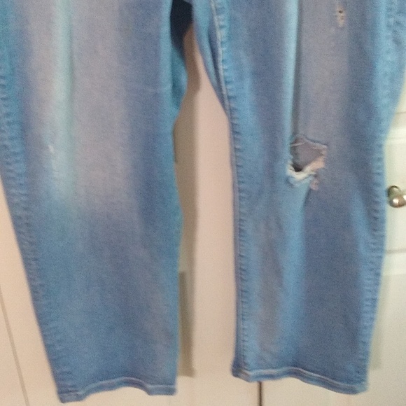 Lane Bryant light wash magic waistband cury fit High rise girlfriend straight 20 - Picture 4 of 11